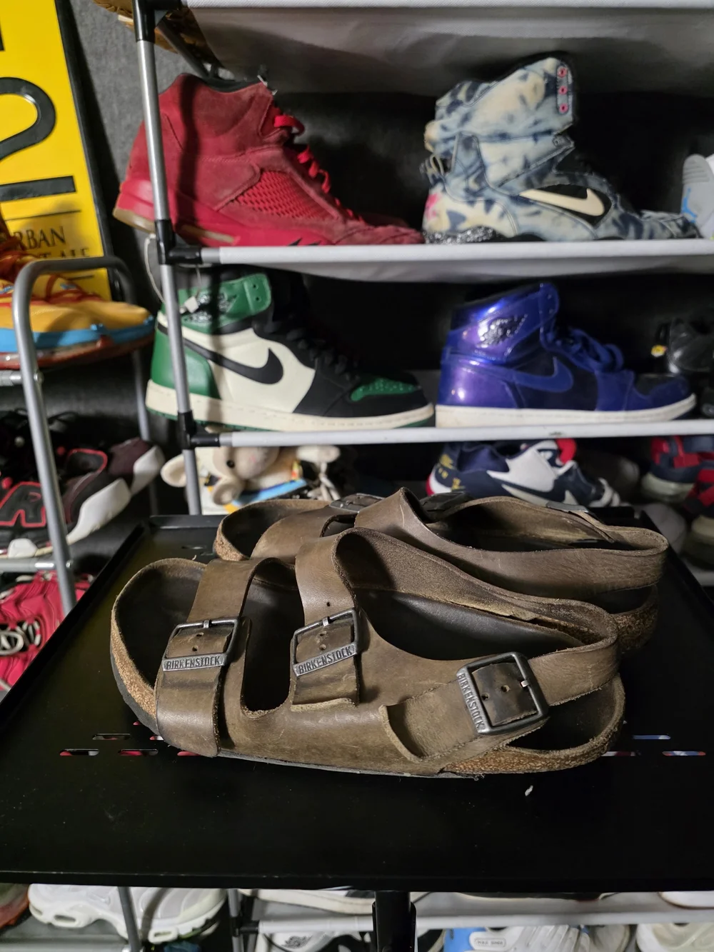 🔥 Well Worn! Men Birkenstock Size 10 Soft Footbed Suede Sandals - Brown